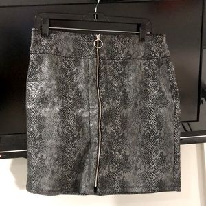 INC Regular Mid Rise skirt size M